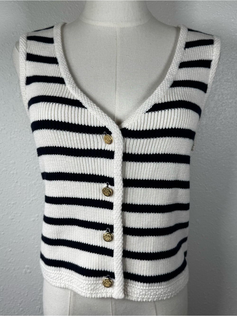 Women’s Navy Striped Knit Sweater Vest Coastal Old Money Scandi Minimalist Med